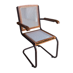 S Type Chair