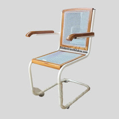 Arm chair